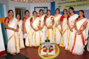 onam 2011 (3) Pookalm